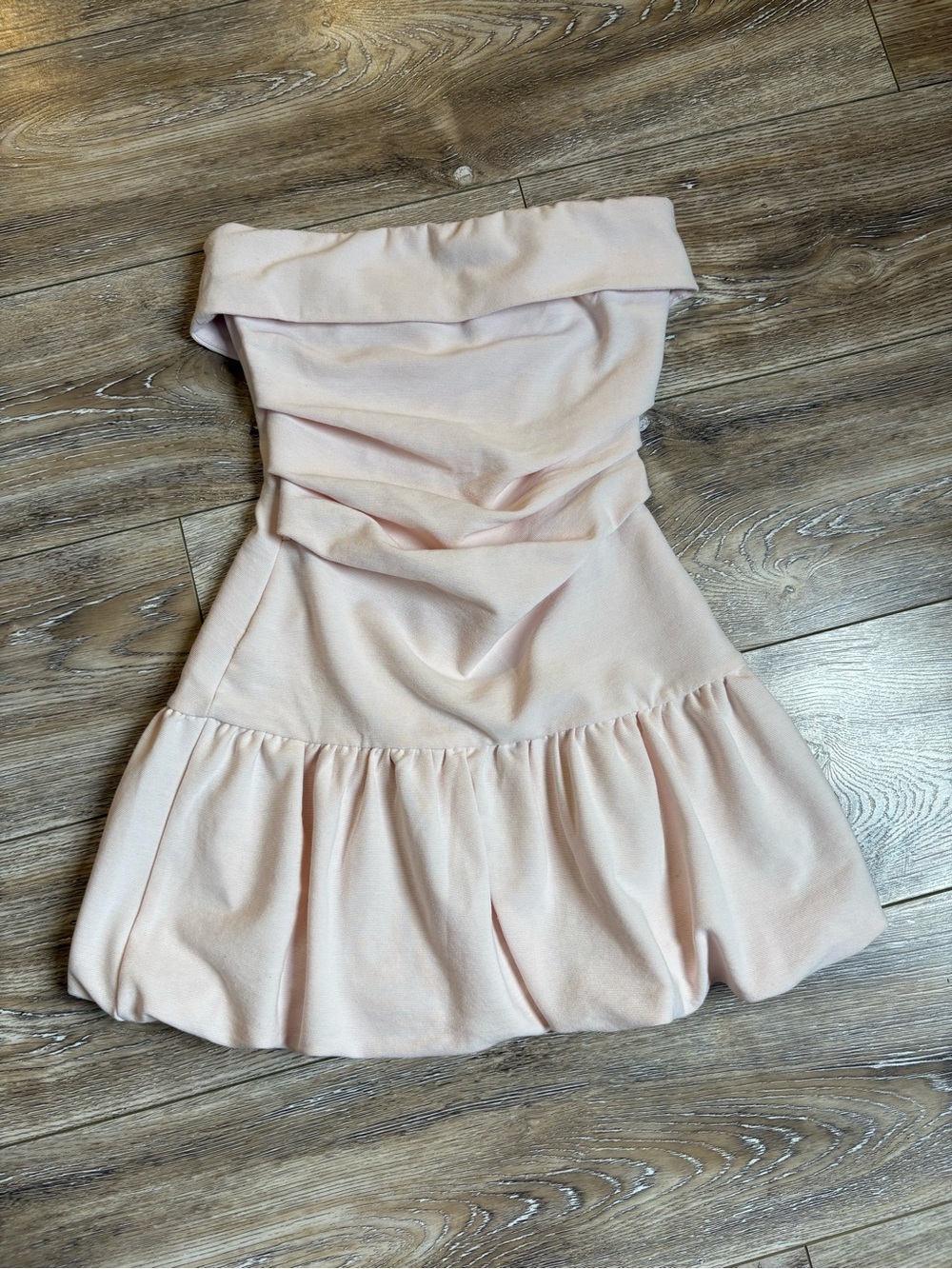Princess Polly size 2 Strapless Blush Pink Ruffle Hem Mini Dress